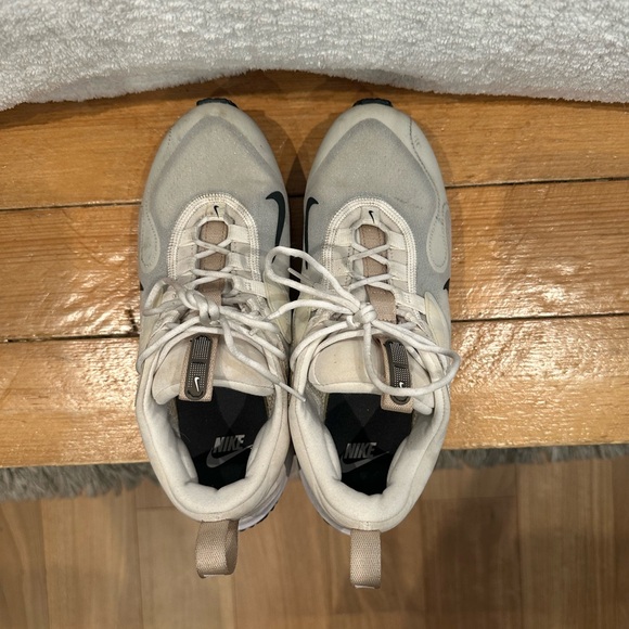 Nike Spark Women’s Shoes Phantom/Dark Smoke Grey/Sanddrift/White/Black - Sz 7.5 - Picture 4 of 7